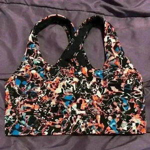 Under  Armour sports bra compression size XS